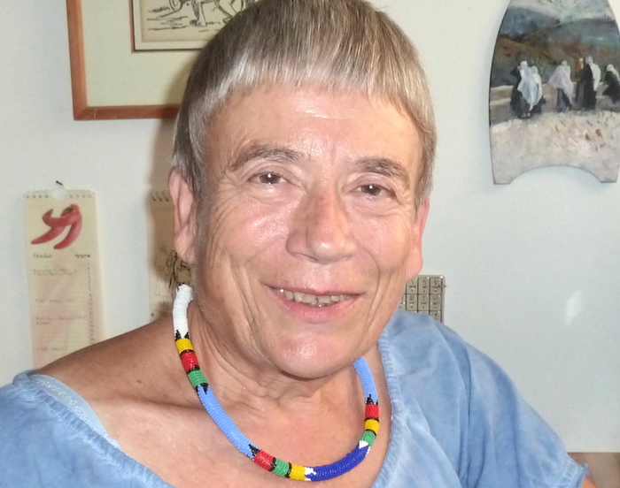 Portät Ruth Achlama